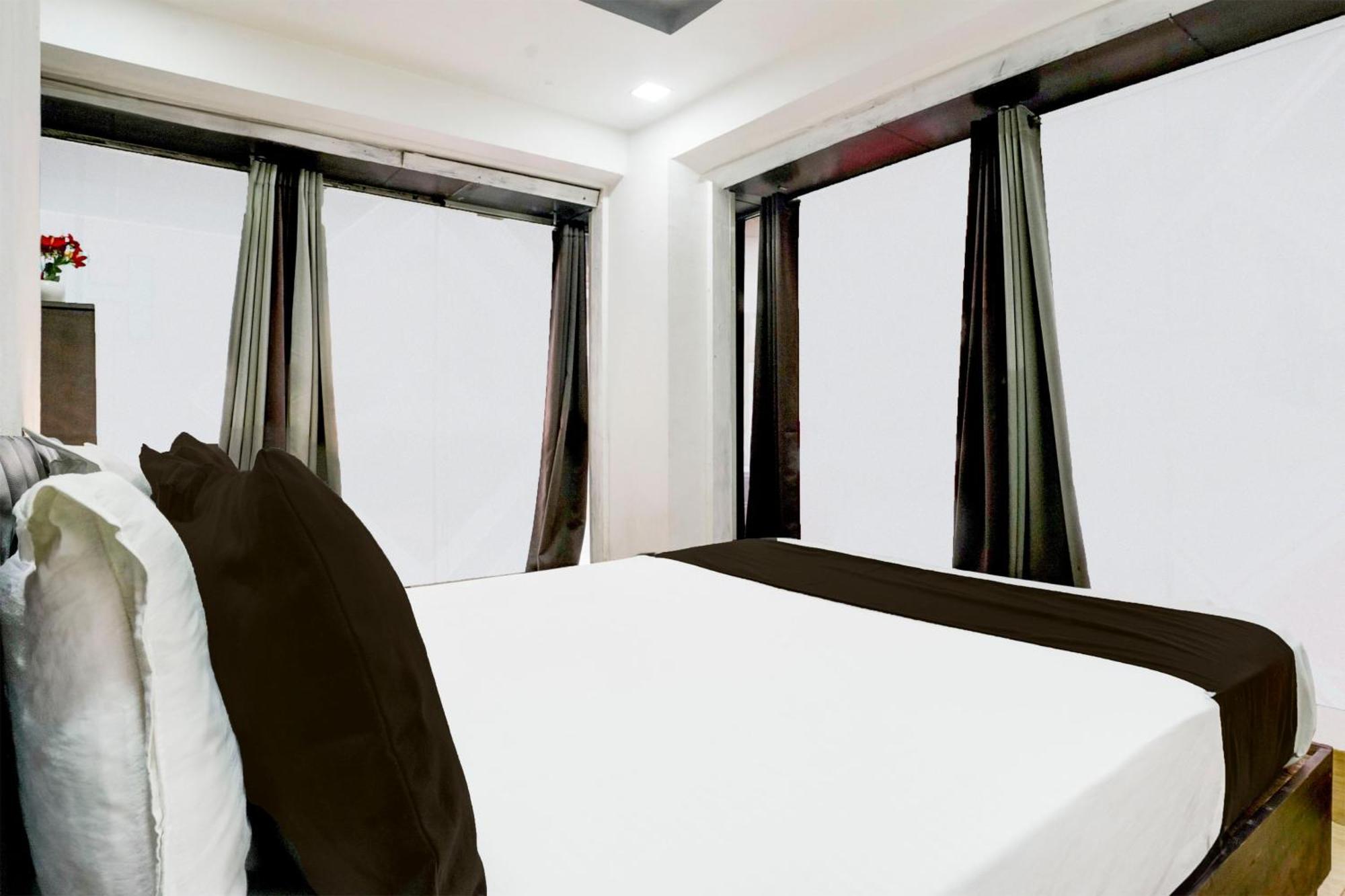 Super Hotel O Vip Road Formerly Hotel Lotus สุรัต ภายนอก รูปภาพ